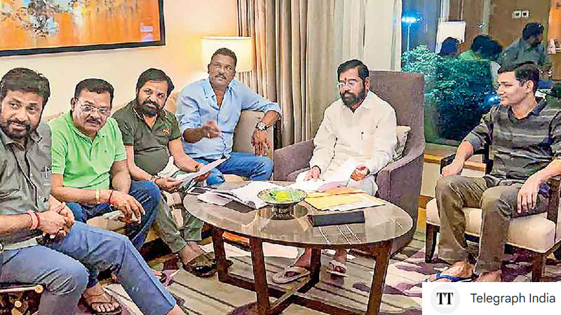 Indian Politics and Political Analysts