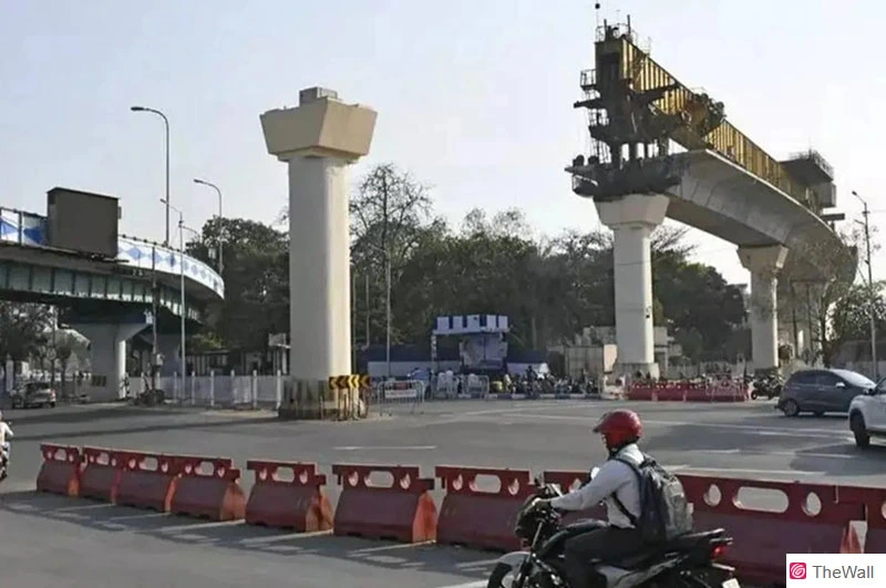 Supreme Court warns Government officers as dereliction of duty for Metro Delay in Chingrighata