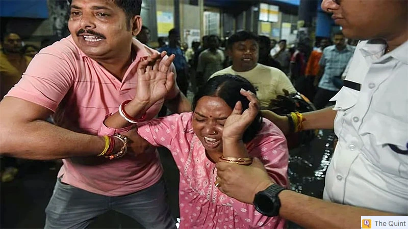 Kolkata Durga Puja Stampede 2026 at Chorebagan Sarbojanin - 19 death